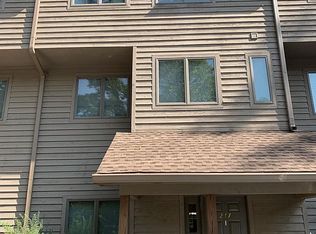 217 Aaron Smith Dr, Bridgeport, WV 26330