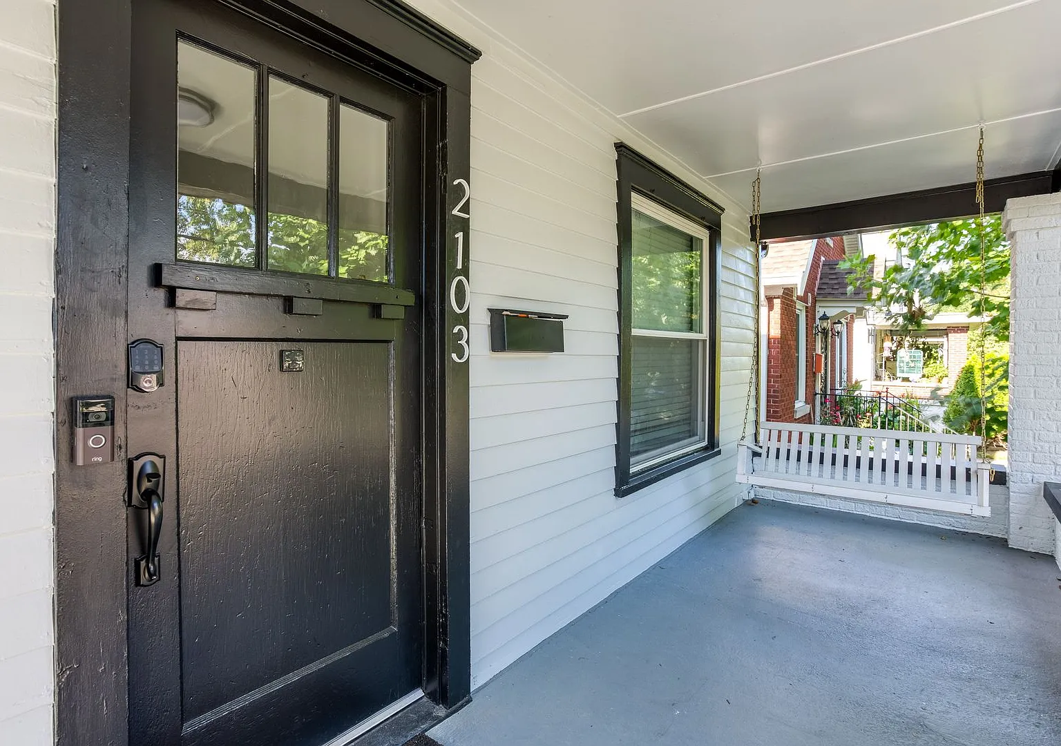 House For Rent — Photo 4