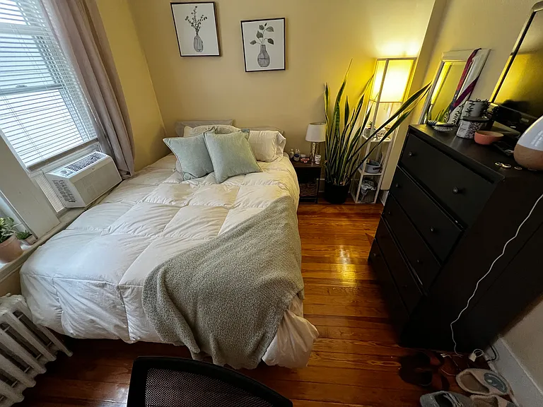 17 Dow St #2 — Photo 37