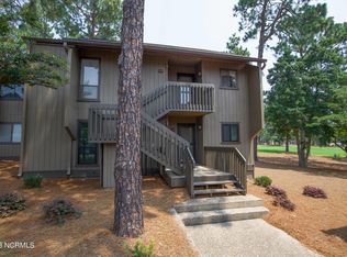 800 Saint Andrews Dr UNIT 220, Pinehurst, NC 28374