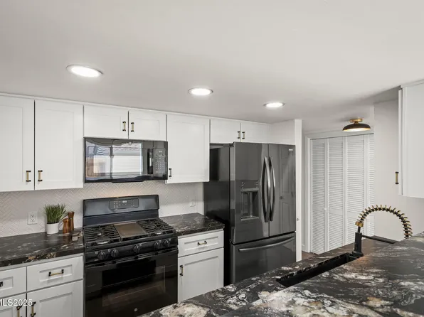 13928 Lear Blvd, Reno, NV 89506