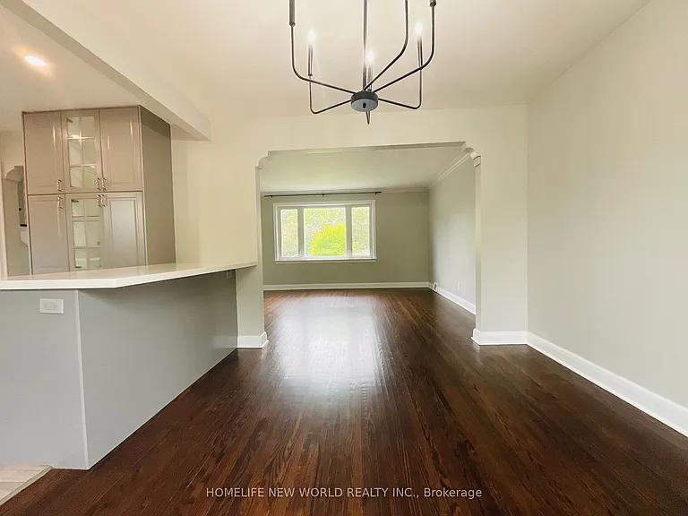 20 Roselm Rd — Photo 31