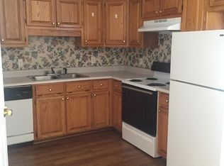 128 E Lelia St APT G, Florence, AL 35630