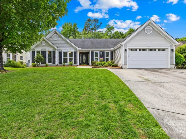 4313 Wynborough Ln, Charlotte, NC 28269