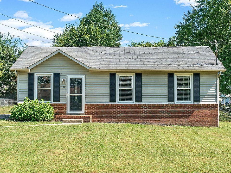 1st image of 582 Caskey Dr