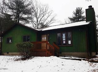 710 Pocono Dr, East Stroudsburg, PA