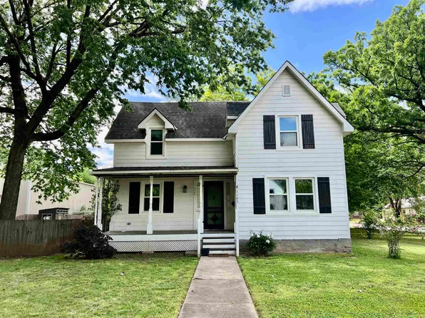 1103 Mansfield St, Winfield, KS 67156