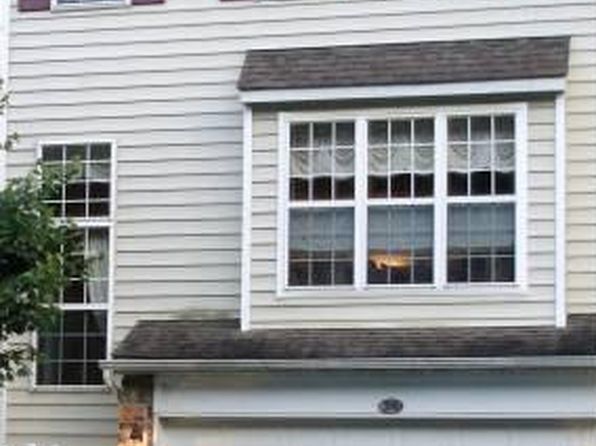 201 Yorktown Ct