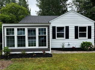 1137 Genesee Ave, Mayfield, OH 44124