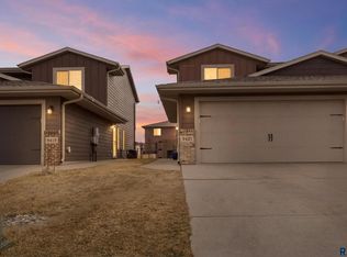 9421 W Gert St, Sioux Falls, SD 57106