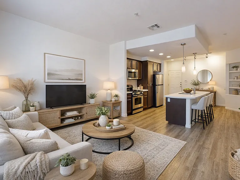 Solterra Ecoluxury Apartments — Photo 2