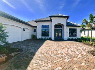 2284 Somerset Pl, Naples, FL 34120