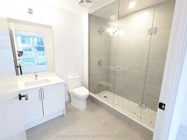 2450 Old Bronte Rd #737 — Photo 14