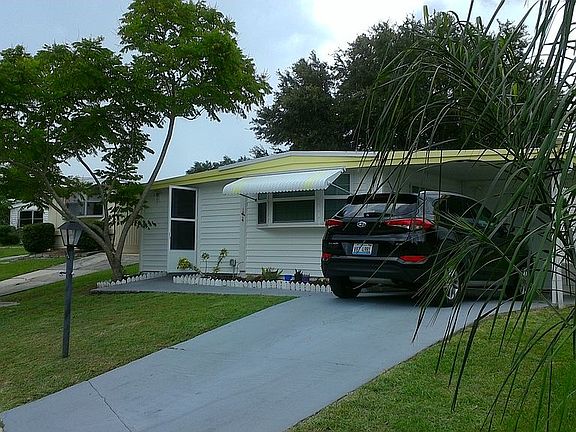 2nd image of 112 Pioneer Ln