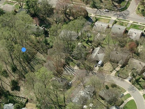 3rd image of 10609 Drumm Ave