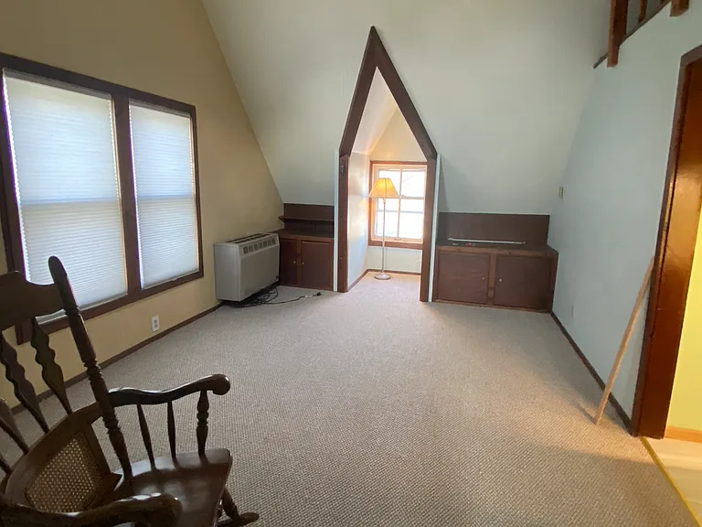 2849 N Farwell Ave #A — Photo 4