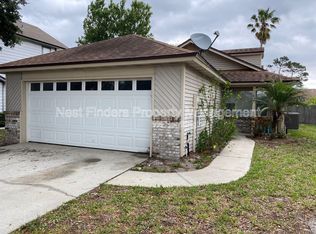 421 Filmore Dr, Jacksonville, FL 32225