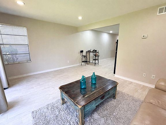 2nd image of 12900 Walden Rd APT 505