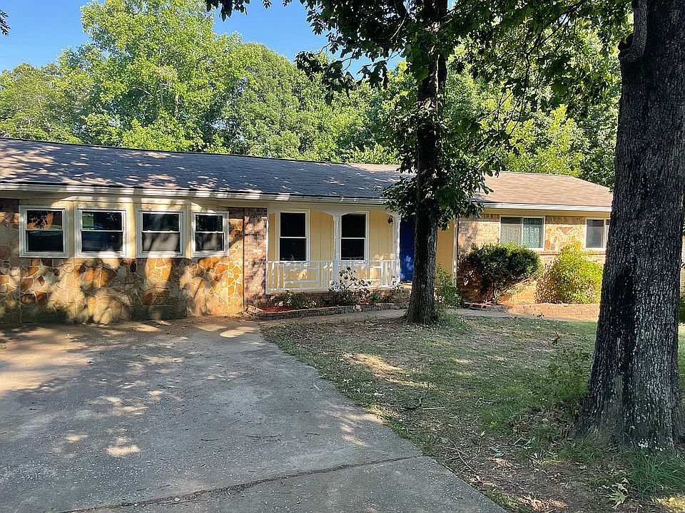 1st image of 1542 Tanglewood Way NW