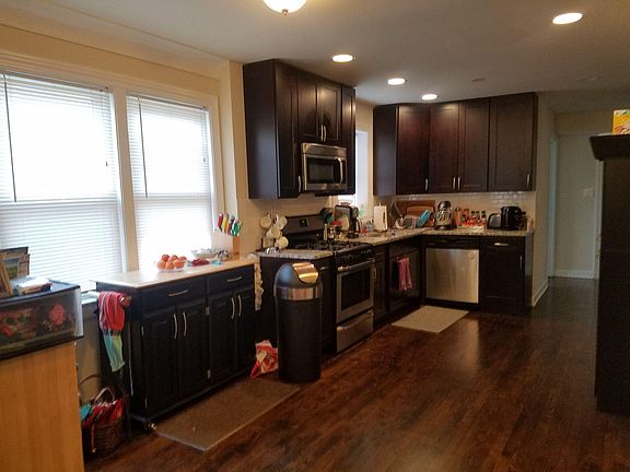 4th image of 6052 N Mozart St #2