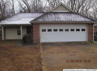 113 Nichols Blvd, Senatobia, MS 38668