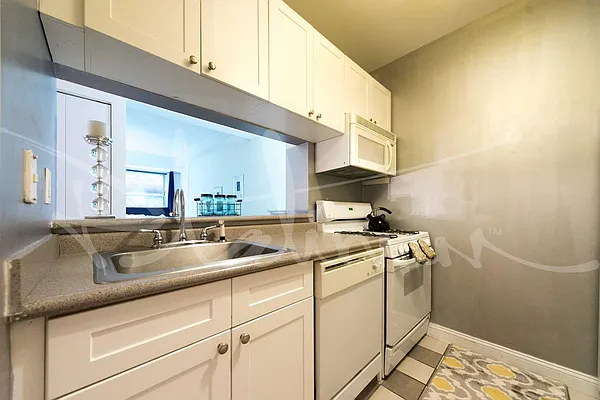 Rented by Platinum Properties | media 55