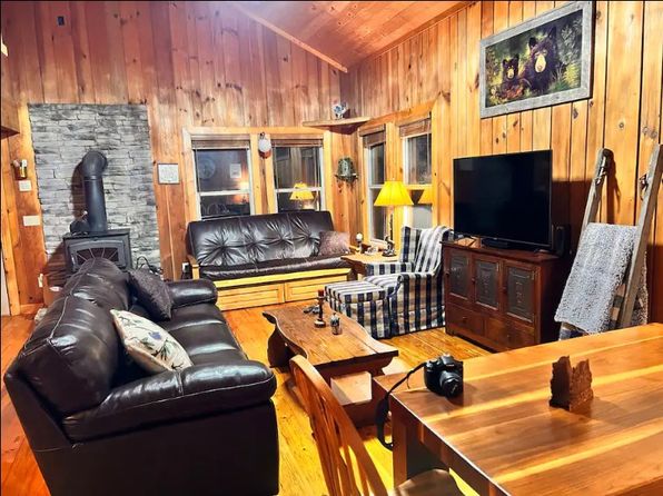 275 Conard Cir, Bryson City, NC 28713