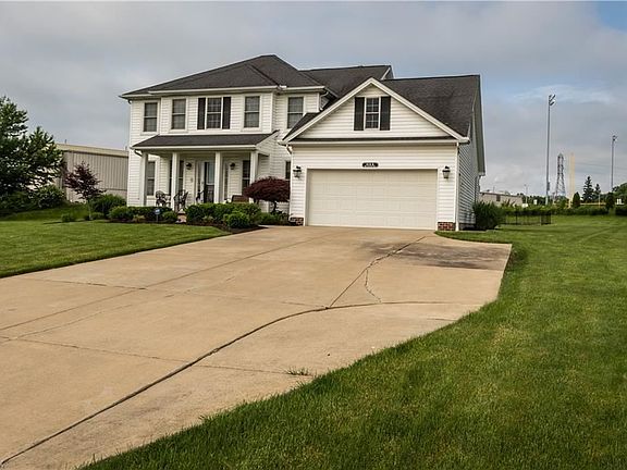 3rd image of 644 Westfield Dr