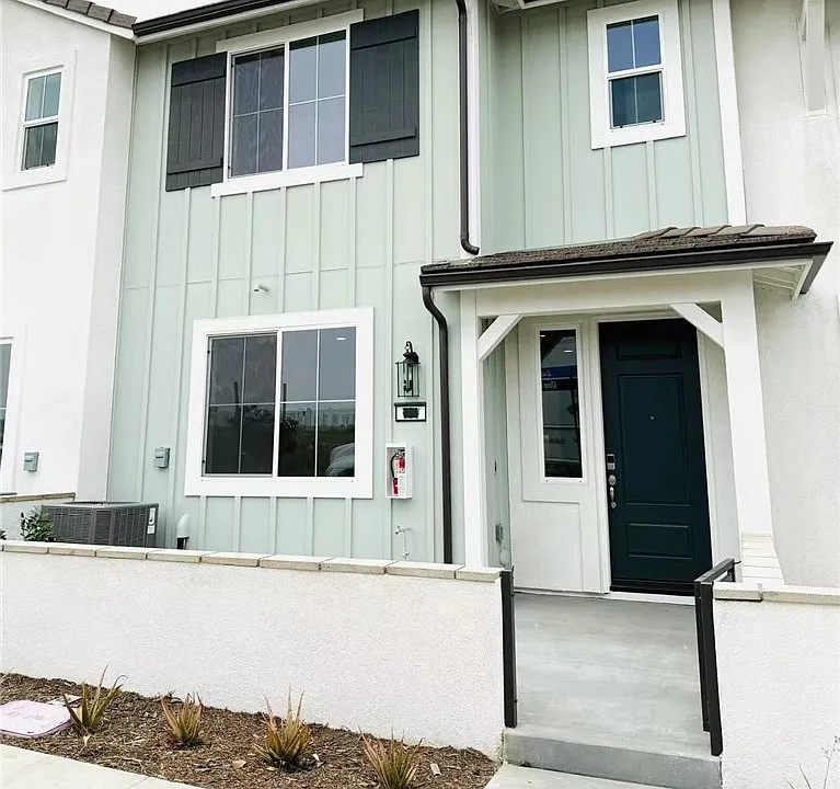 4016 E Lily Paseo #121
