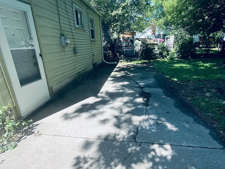52 W Cornell Ave — Photo 6