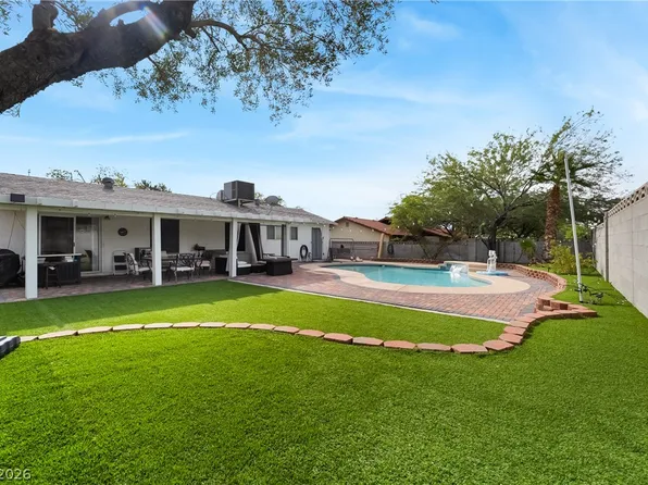 1404 Gloria Ln, Boulder City, NV 89005