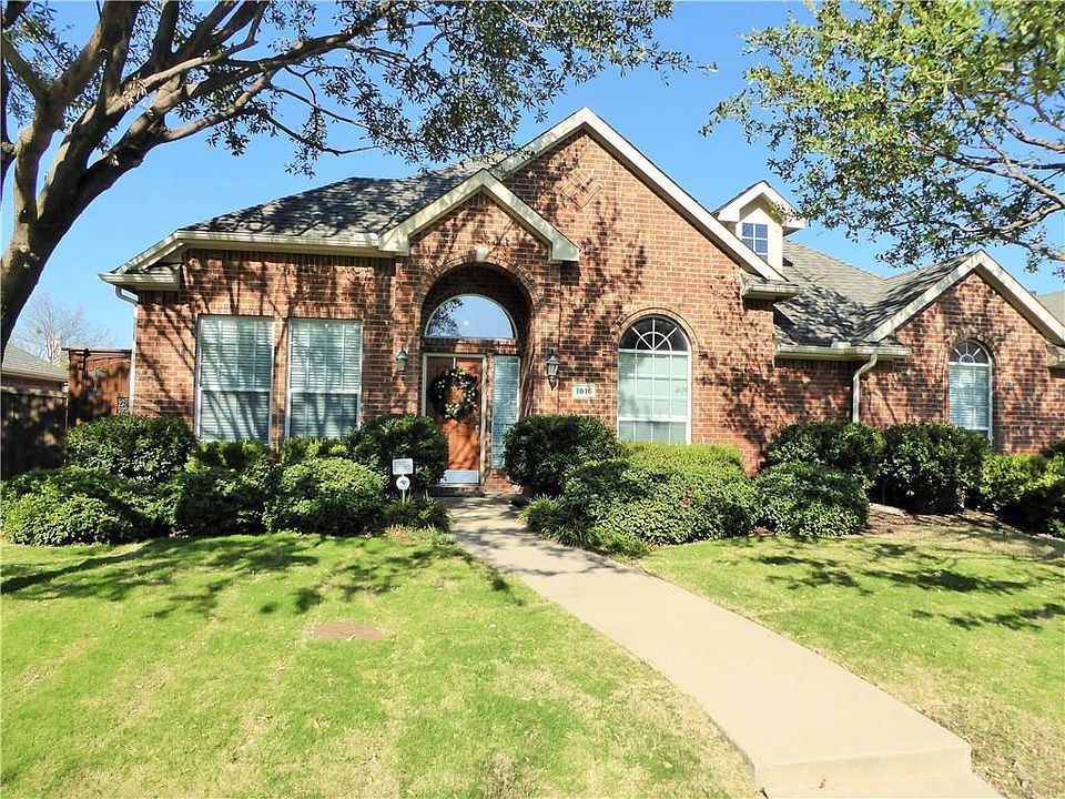 1st image of 1616 Idlewild Dr