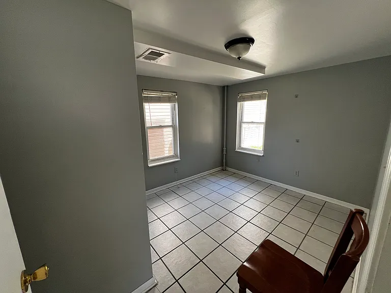 1440 S 49th Ave #1 — Photo 5