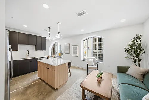 Floor plan 1 BD - Furnished