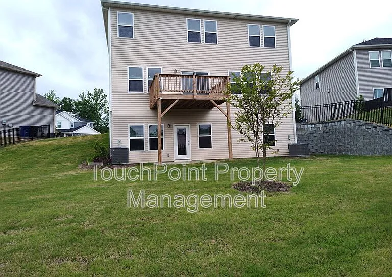 115 Sentinel Ct — Photo 38