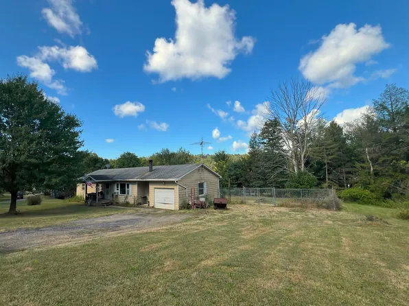 3243 Stevenson Hill Rd, Reynoldsville, PA 15851
