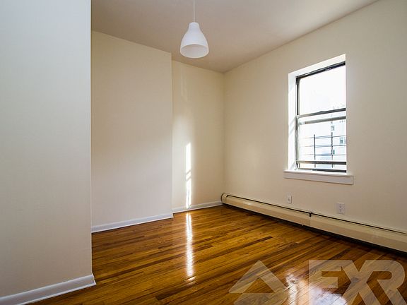 5th image of 515 Saint Marks Ave