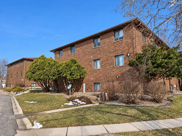 Mason City 6-Unit (Plymouth Road Townhomes), 1230 Plymouth Rd #4, Mason City, IA 50401