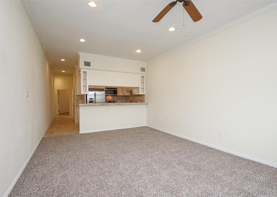 1st image of 2701 Helena St APT 205