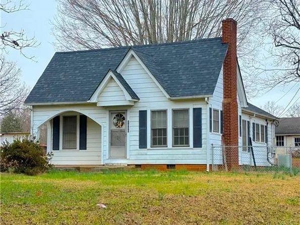 2330 Lower Palmer Rd, Salisbury, NC 28146