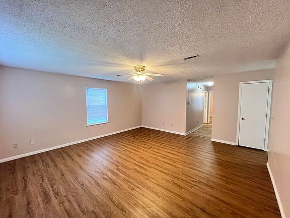 3rd image of 2447 W Yvonne Dr #2447
