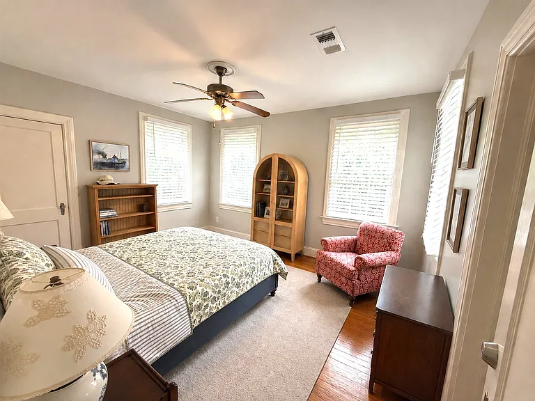 5519 Clara St — Photo 7