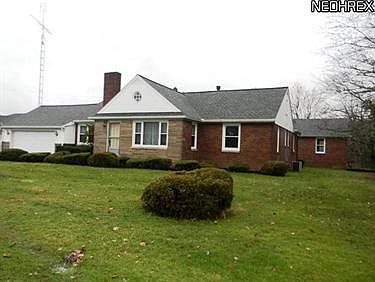 1st image of 5574 Clover St