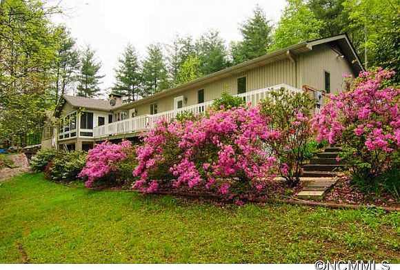 1st image of 49 Hamilton Dr