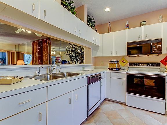 5th image of 11300 Harbor Way APT 1732