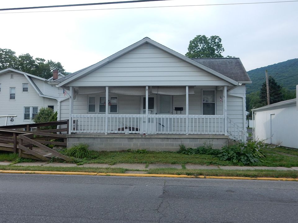 1st image of 11 W Mountain Ave