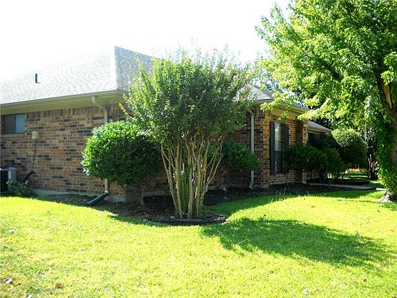 2nd image of 1722 Tiburon Bnd