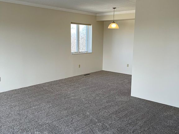 Dining Room/Living Room