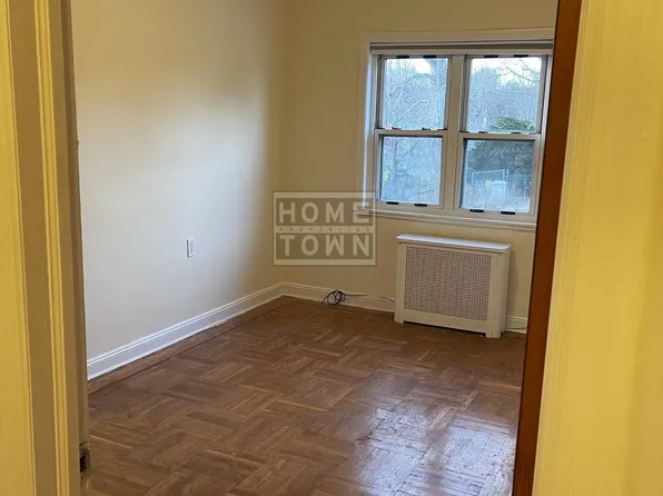 2 Miciele Place image 13 of 15