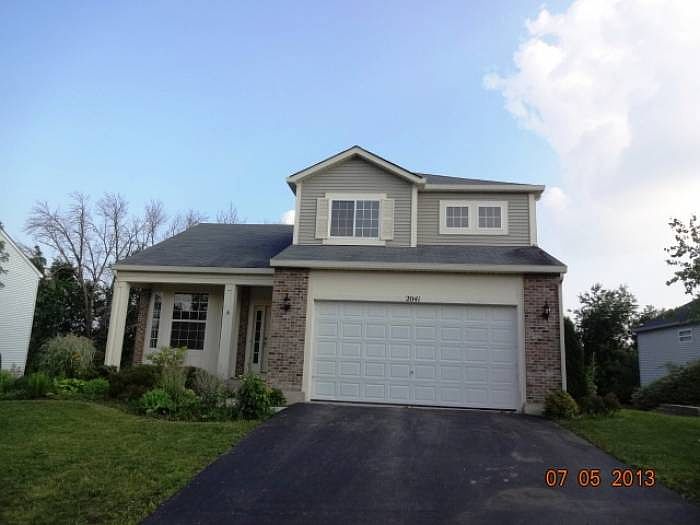 1st image of 2041 Westbury Ln